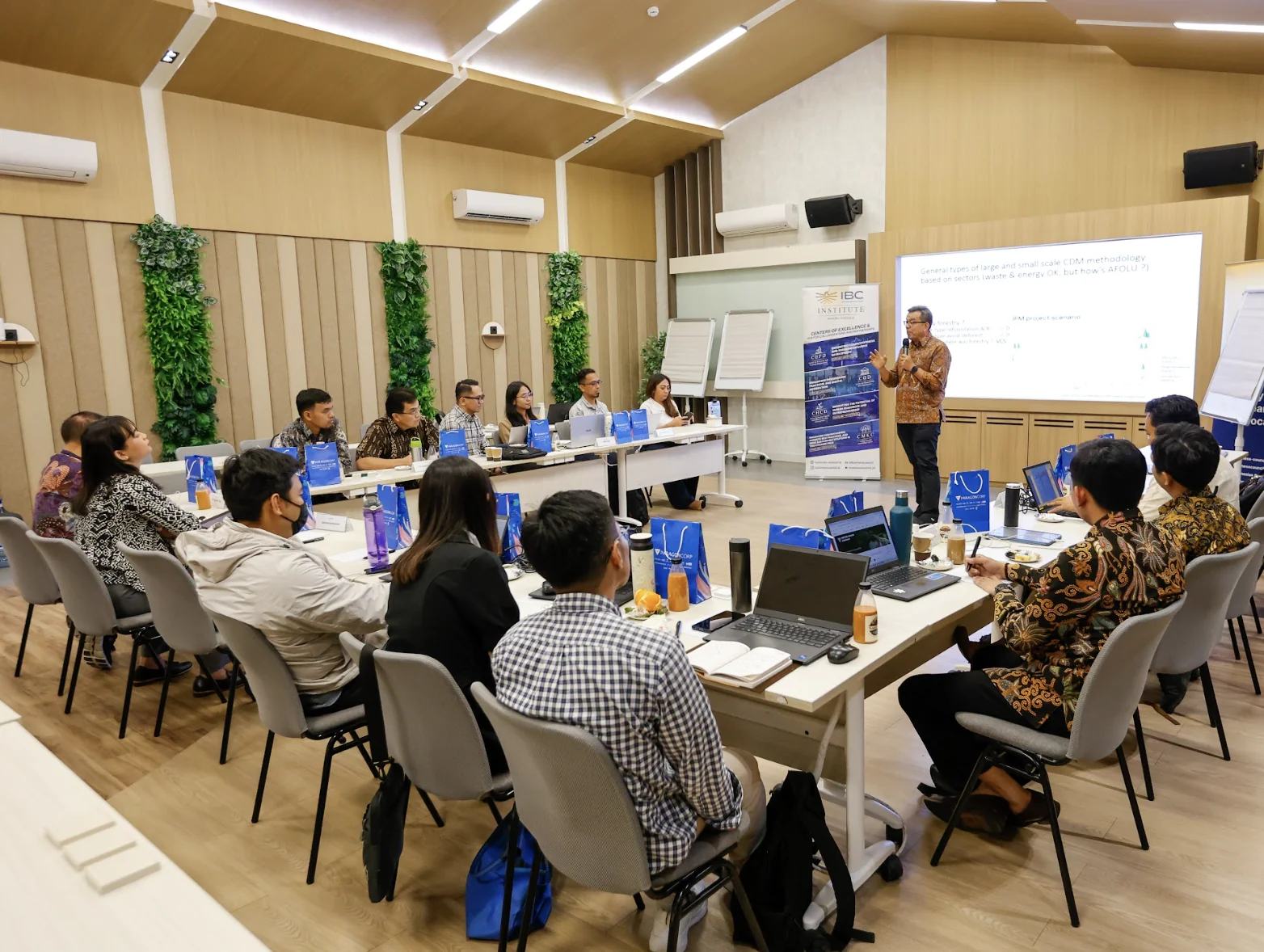 Indonesian Carbon Market Academy 2 Session 1: Empowering Members to Build Their Own Carbon Market Projects